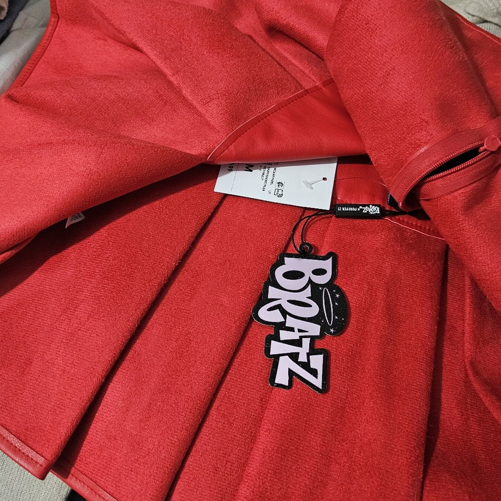 Forever 21 Bratz Girlz Red Skirt - Picture 6 of 7